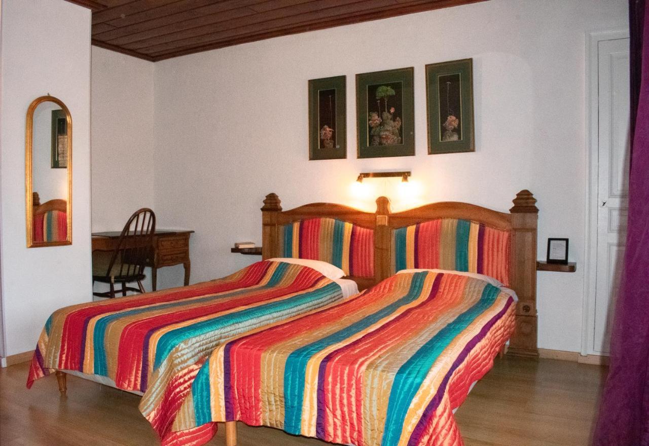 Le Saint-Hilaire Bed & Breakfast Exterior photo
