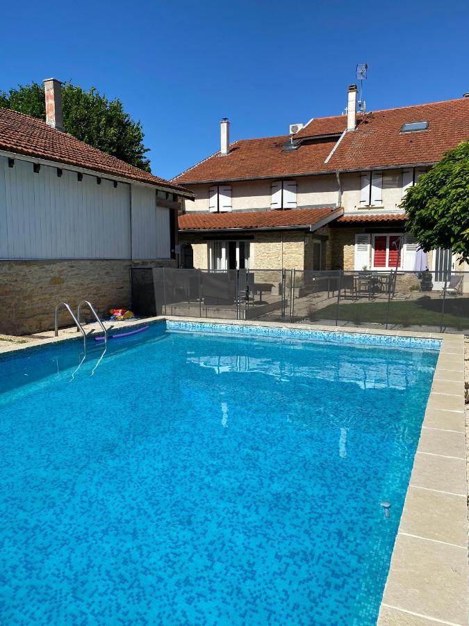 Le Saint-Hilaire Bed & Breakfast Exterior photo